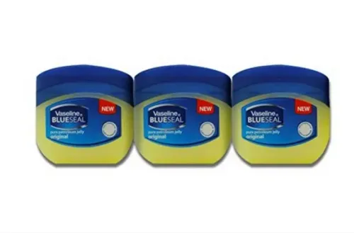 petroleum jelly travel toiletries